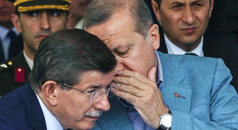 AKP’li eski Başbakan: Tek adamın yönettiği bir partinin tükendiğini yaşayarak gördüm