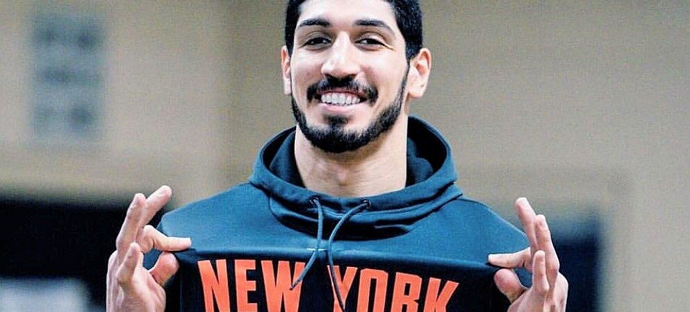 Enes Kanter ABD’de yoksul ailelerin çocukları için okul açıyor
