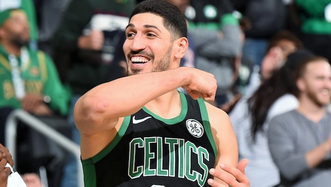 Enes Kanter, 3 maçta double-double yapan ilk Celtics’li oyuncu olarak tarihe geçti