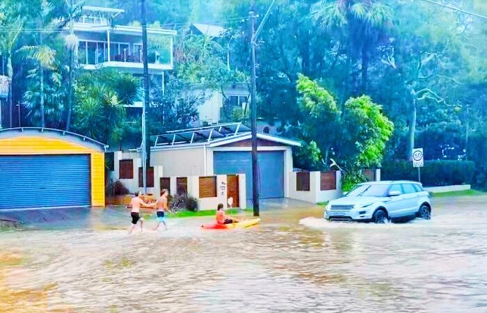 Şiddetli yağışlar, NSW Eyaleti’nde 40’a yakın okulu tatil ettirdi