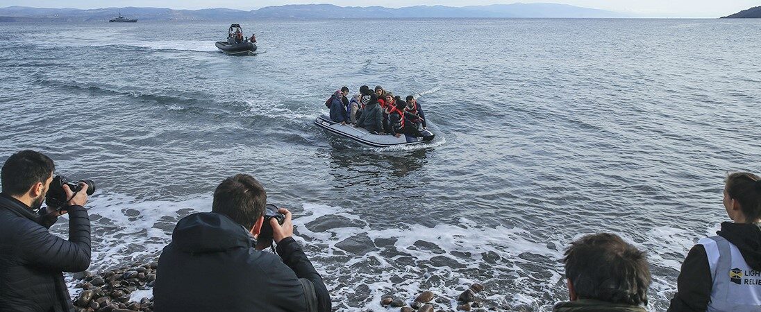 Atina’dan açıklama: Sınırı geçmek isteyen 4 bin sığınmacıyı durdurduk