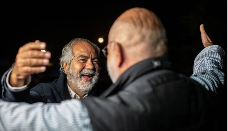 TIME’e konuşan Mehmet Altan, Abisi için: Son derece endişeliyim,salgında hapiste bırakılmasının delilik