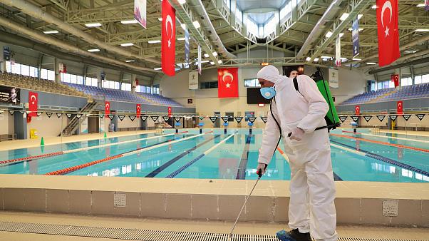 Türkiye’de koronavirüs nedeniyle ölüm vakası 44’e yükseldi