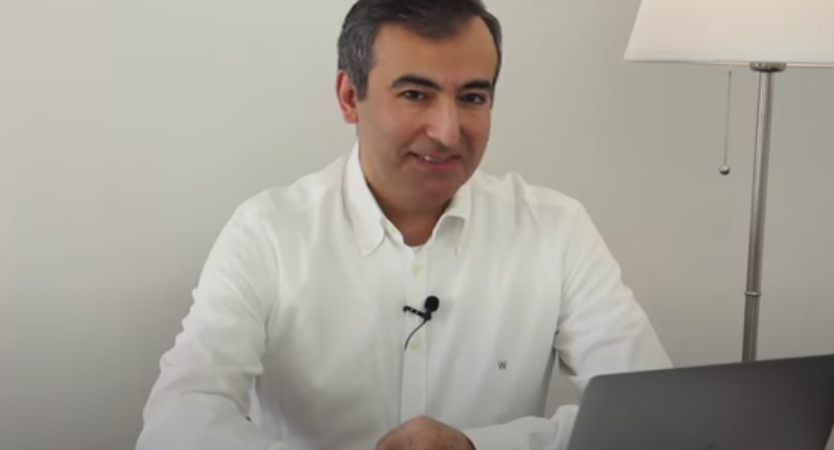 Gazeteci Kesen, WhatsApp ve internet yasası tartışmalarında merak edilen soruları cevapladı!