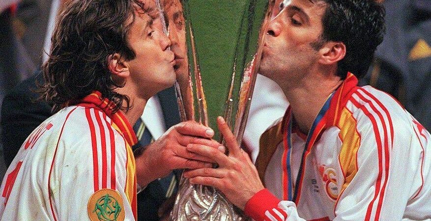 Galatasaray, zaferin 20. yılında Hakan Şükür sansürü