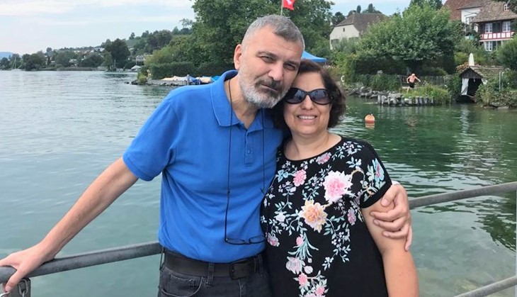 Haluk Hoca’nın eşi Esen Savaş: KHK’lılar için hasta bedenini sürüyerek savaştı