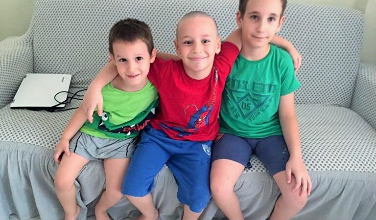 4 yıldır babasız büyüyorlar: KHK’lı öğretmenler tutuklandı, 3 kardeş annesiz ve babasız kaldı
