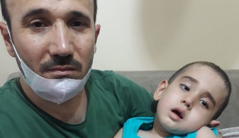 Küçük Selman bu sabah kan kustu: Buna rağmen tutuklu babasıyla görüşmesine izin verilmiyor