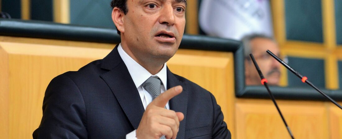 Osman Baydemir hakkında kırmızı bülten ve iade talebi