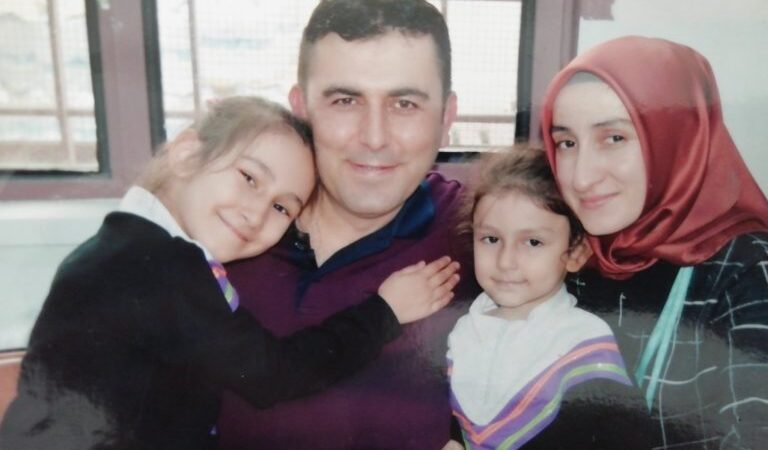 Babaları 4 yıldır cezaevindeydi bugün de anneleri tutuklandı