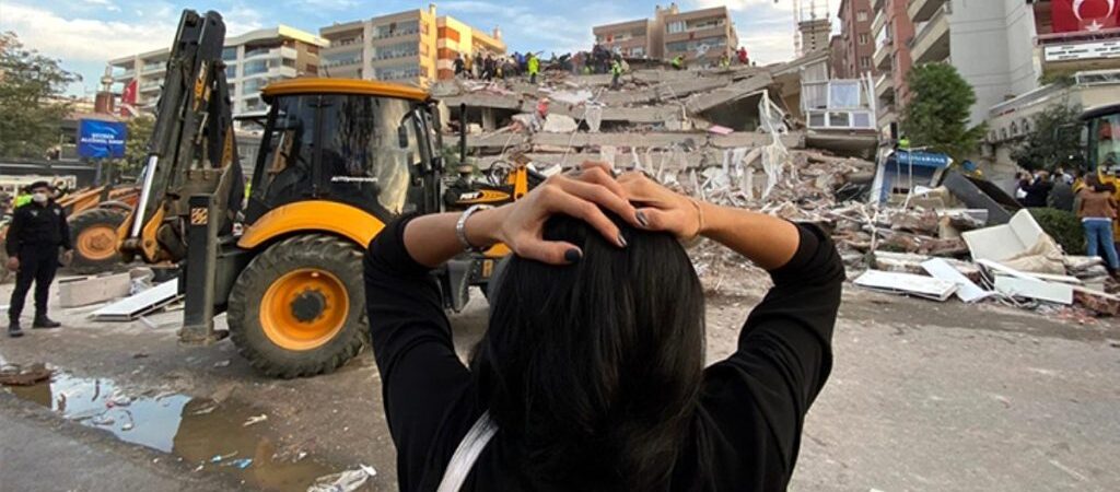 İzmir Büyükşehir Belediye Başkanı: Yaklaşık 180 kişi enkaz altında