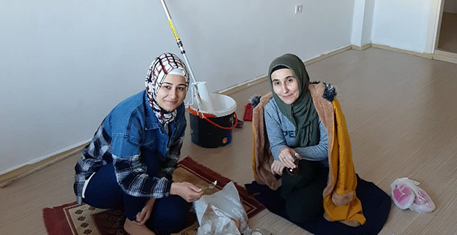 KHK İle ihraç edilen iki öğretmen: ‘Badanacı Ablalar’