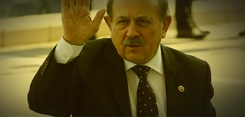 AKP’li Burhan Kuzu, koronavirüse yakalanarak bu sabah öldü.