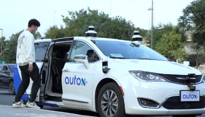 Robot taksilere ilk test: Sürücüsüz taksiler Çin’de yollara çıktı