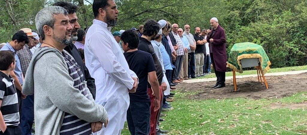 Eğitim Gönüllüsü Arif Özkan, hicret diyarı Sydney’de hakka yürüdü!