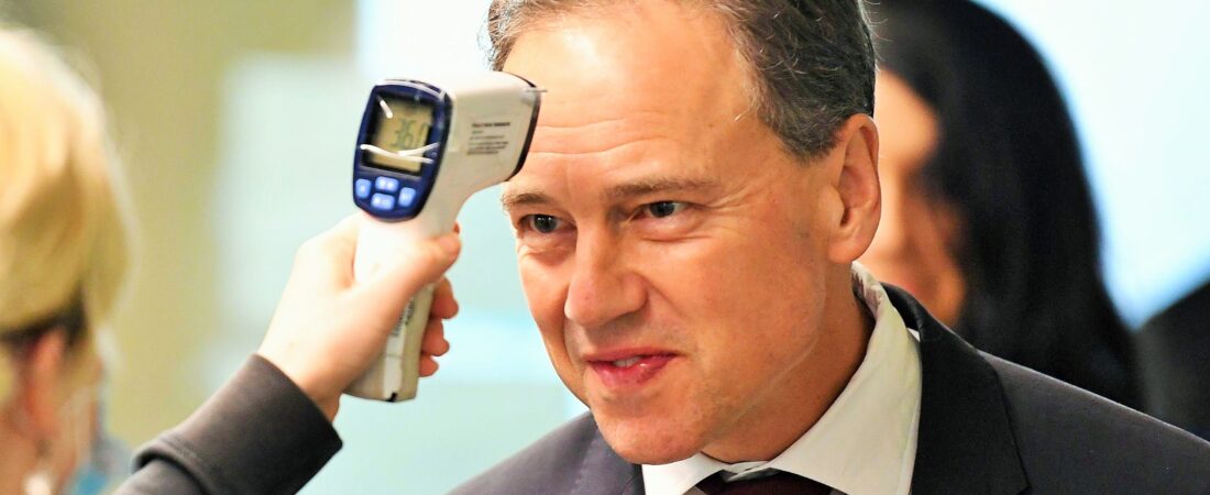 Federal Sağlık Bakanı: Vatandaşların çoğu önümüzdeki Ekim itibariyle aşılanmış olacak