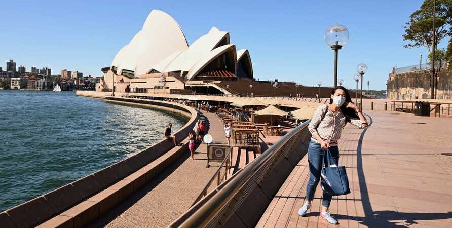 Kovid-19 vakalarının arttığı Sydney çevresine seyahat kısıtlamaları getirildi