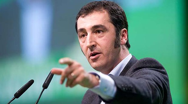 Yeşiller Partili Cem Özdemir’den Berlin’in Türkiye politikasına sert eleştiri