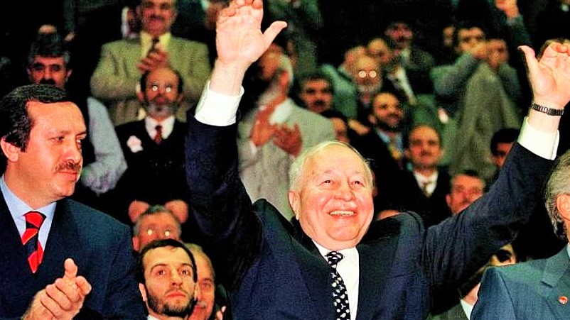 AKP 28 Şubat’ın mağduru mu, mahsulü mü?