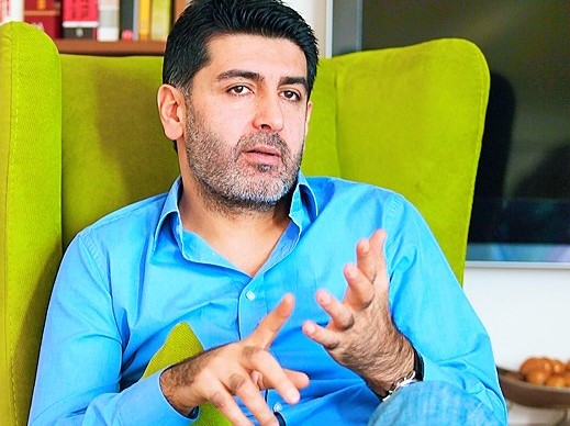 Levent Gültekin sokak ortasında 25 kişinin saldırısına uğradı