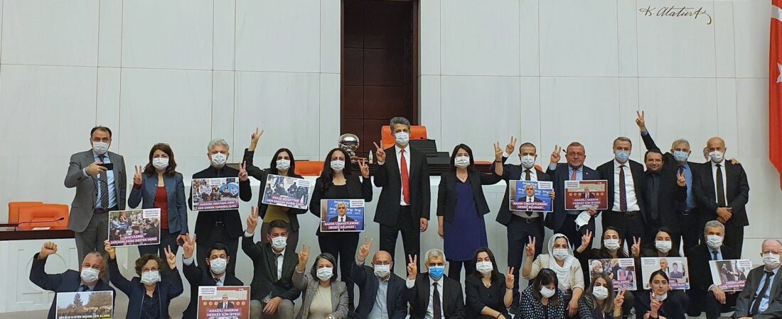 AKP ve MHP Genel Kurul’dan çıktı: ‘TBMM’yi terk etmiyoruz’