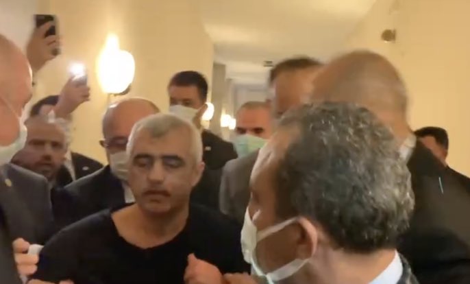 Gözaltına alan polisler küfür etti: Evinde zor kullanılan Gergerlioğlu ‘darp raporu’ aldı