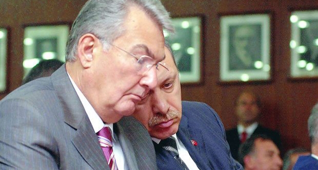 Zülfü Livaneli: Baykal, Erdoğan’ın önünü Cumhurbaşkanlığı vaadiyle açtı