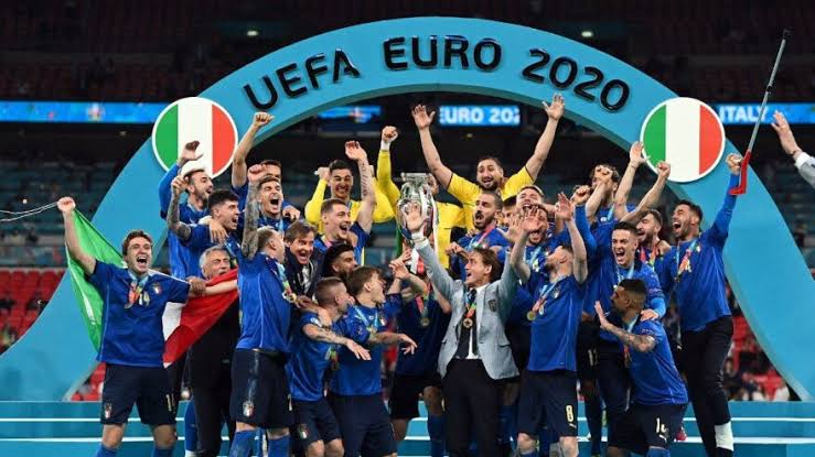 Euro 2020’nin şampiyonu: Avrupa’nın en büyüğü 53 yıl aradan sonra yeniden İtalya