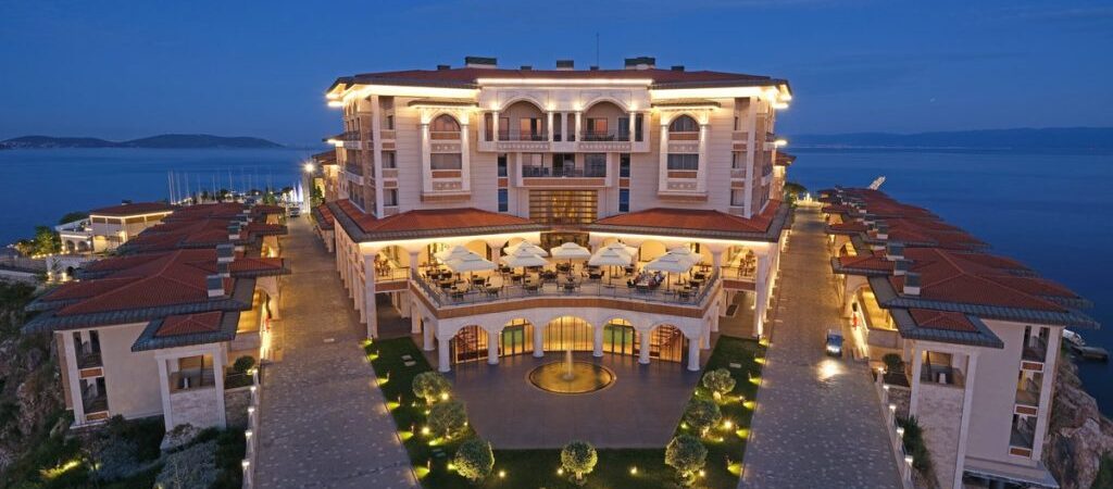 Başbakan Menderes’in asıldığı Yassıada’ya ‘mahremiyeti en üst düzeyde’ otel yapıldı