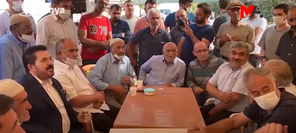 Dedeoğulları taziyesinde AKP’li Belediye Başkanı Sayan’a tepki: Biz saf değiştirenlerden değiliz