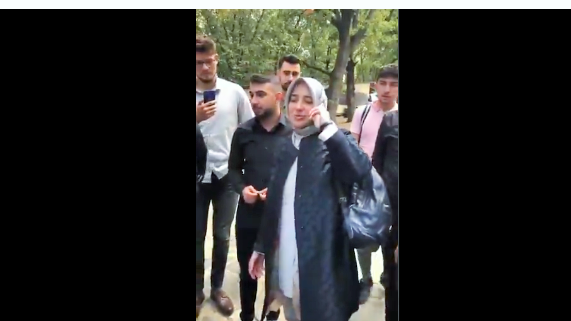 AKP’li Özlem Zengin’in Erdoğan’a dinlettiği beste de çalıntı çıktı: Aykut Gürel açıklama yaptı