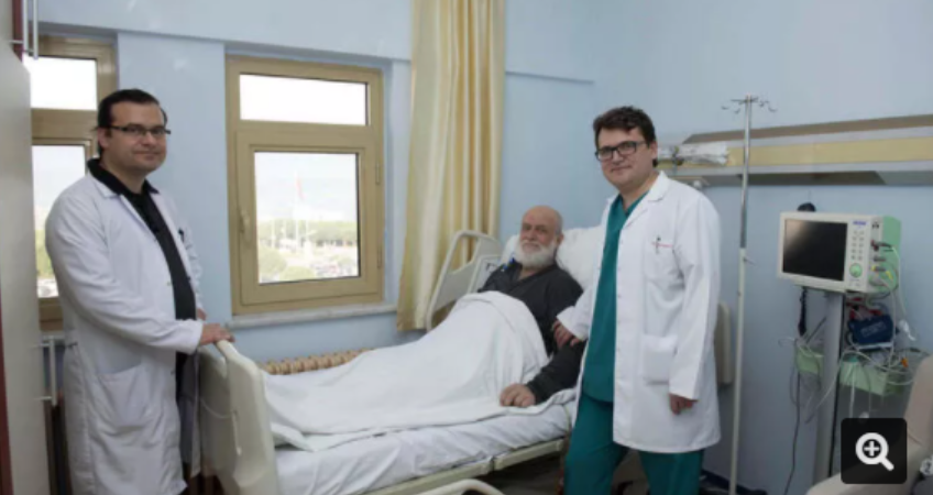 Samanyolu Televizyonu’nda güzel programlarıyla bilinen Yusuf Ziya Özkan Hakka yürüdü