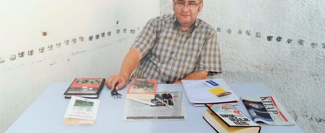 AKP rejiminden eğitime kelepçe: Cezaevlerinde 466 doktoralı, 2 bin 412 yüksek lisanslı mahkum gün sayıyor