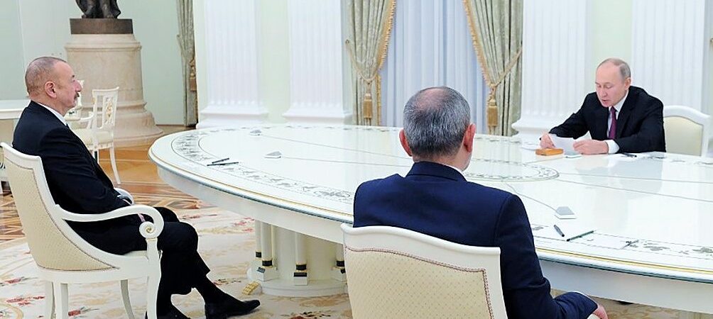 Putin, Aliyev ve Paşinyan’ın zirvesi sona erdi: Karşılıklı sıcak mesajlarla ümit verici bir adım