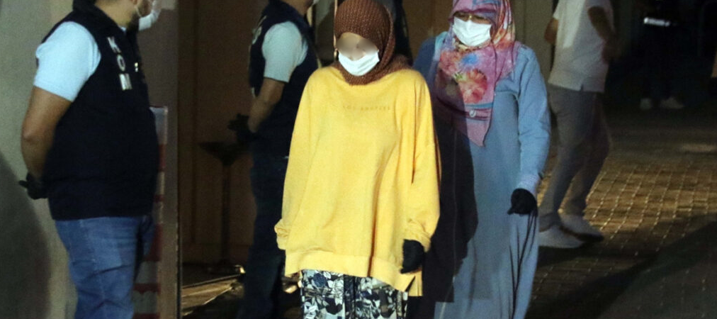 Yönetmelikteki ‘çıplak arama’ ifadesi yerine ‘detaylı arama’ geldi