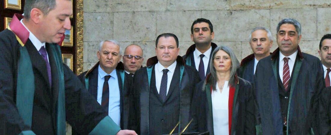 TBB’nin yeni başkanı Sağkan: Baro seçiminde ağır yengiye uğurayan Feyzioğlu, devir teslim törenine katılmadı