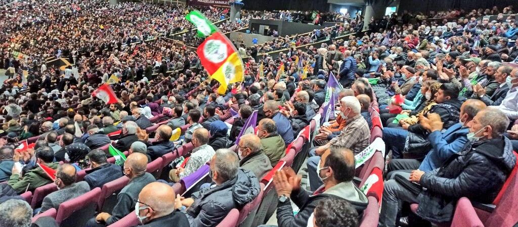 Binlerce kişinin katıldığı HDP Kongresi’nden iktidara cevap: Zalimlerin saltanatını yıkacağız