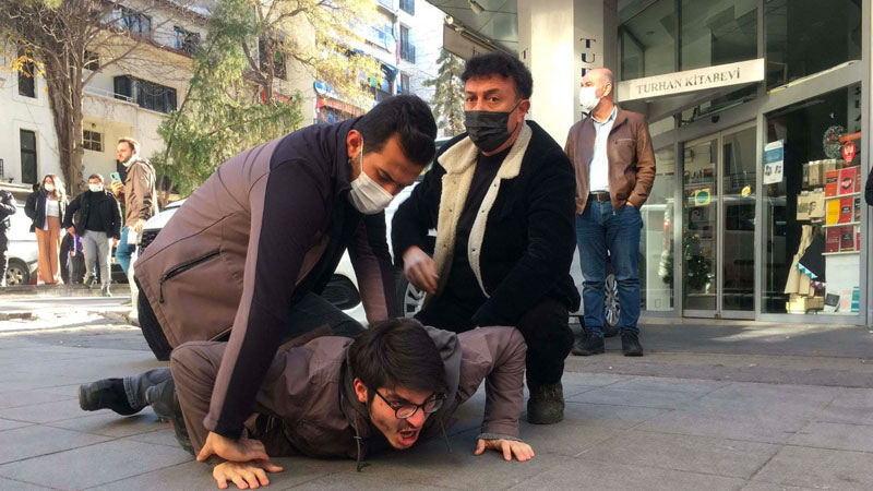 Polisten ‘Barınamayanlar Hareketi’ne darp: 150’yi aşkın kişi gözaltında
