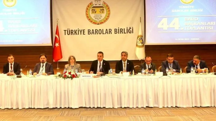 AYM üyeliği için üç isim belli oldu: 83 baro başkanı, AYM’ye seçilecek üye için TBMM’ye isim önerdi