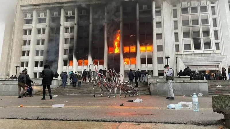 Kazakistan’daki gösterilerde 26 protestocu hayatını kaybetti