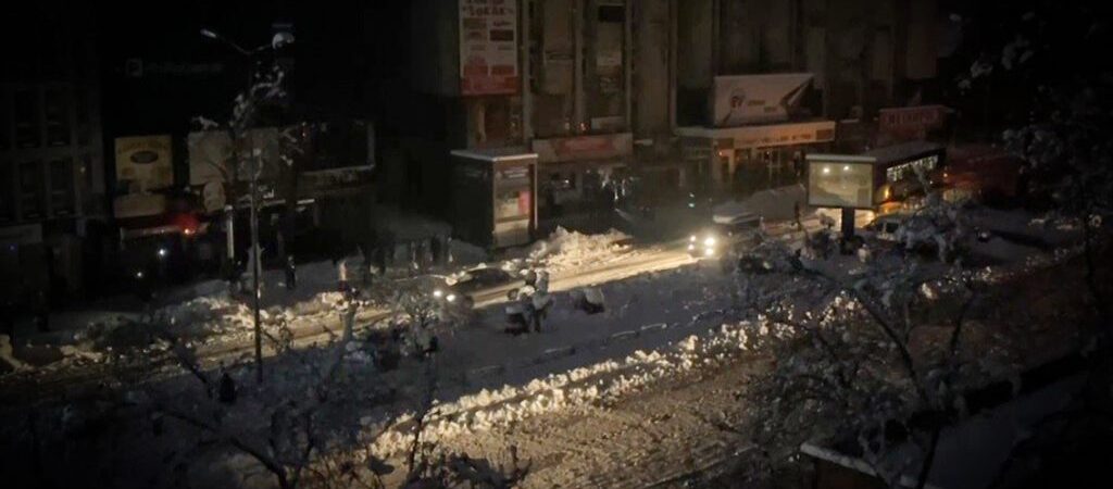 Isparta’da elektrik yok, kent karanlığa ve soğuğa teslim