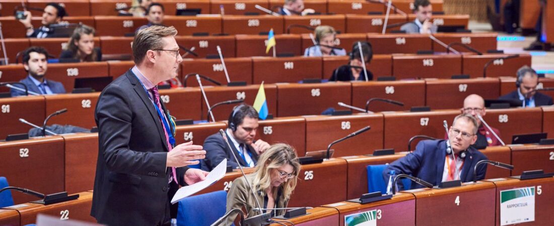 Avrupa Konseyi’nde kayyımları savunan CHP’den iki yüzlü siyaset: İçeride başka dışarıda başka