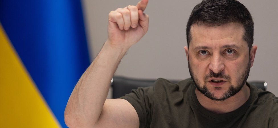 Zelenskiy: Müzakerelerdeki sinyaller olumlu ancak bunlar silahları susturmuyor