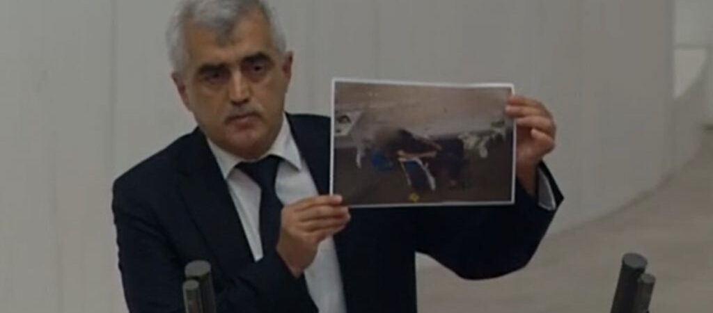‘Cezaevlerinde işkence yok’ diyen AKP’li Bozdağ’a tepki: 4 ayda 24 kişi ihlaller sonucu öldü