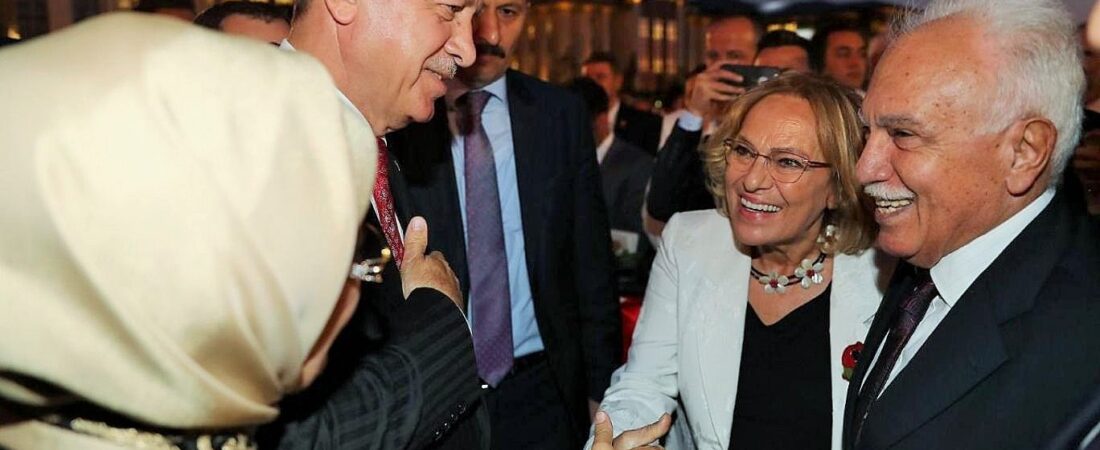 AKP’nin küçük ortağı Doğu Perinçek, Fransız Le Point dergisine konuştu: Erdoğan İslamcı değil, yeşil Kemalist!