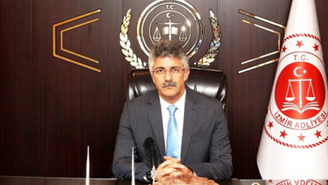 Gazeteci Güven,15 Temmuz’un sahtekar kahramanı Başsavcı Kamil Erkut Güre’nin maskesini düşürdü