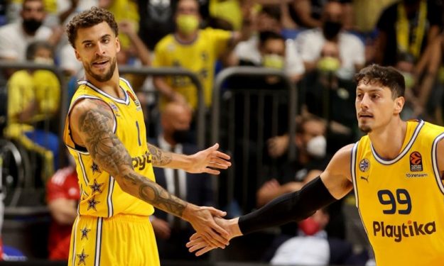Çocukluk arkadaşları Türkiye’de rakip oldu: Wilbekin, Fenerbahçe Beko’da