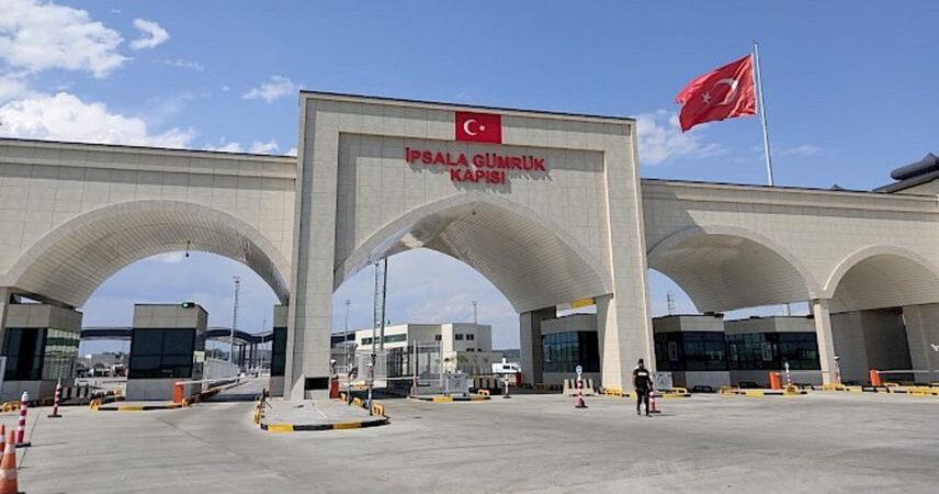 15 Temmuz akşamı Yunanistan’a geçen esrarengiz araçla ilgili soru işaretleri artıyor