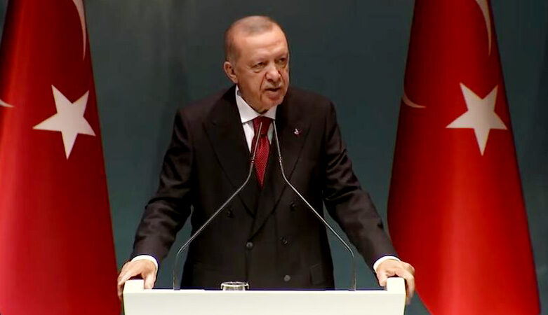 Vatandaşa zam yok: Erdoğan kendine 41 bin lira, milletvekilleri de 17 bin lira zam yapacak