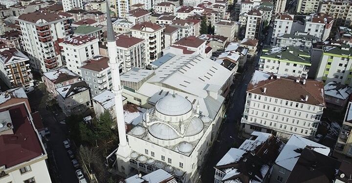 AKP’li belediye borçlarına karşılık cami ve okul sattı